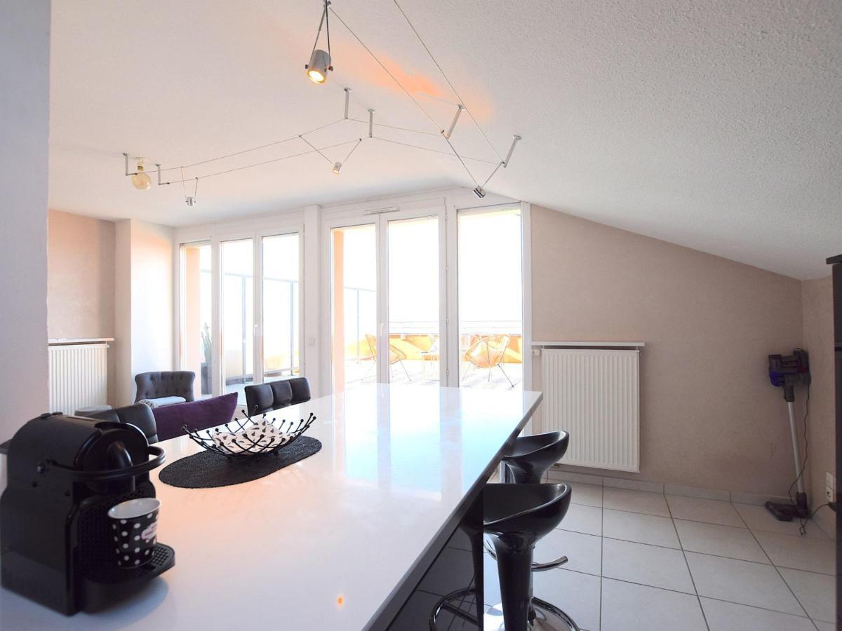 Spacieux Appartement Avec Terrasse, Animaux Admis Et Parking - Fr-1-498-69 Évian-les-Bains Exterior foto